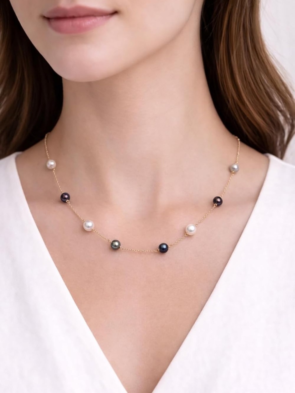 Gold black white faux pearl station dainty preppy coastal beachy necklace
